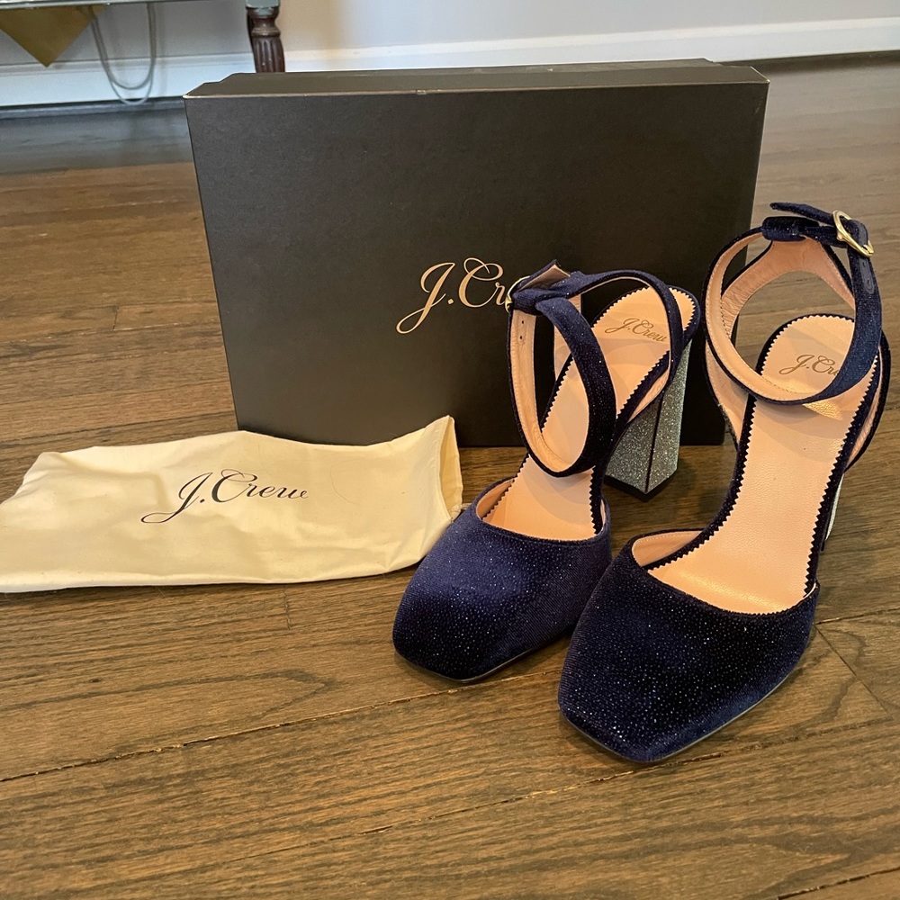 🆕 J. Crew Vicky Pump in Velvet with Glitter